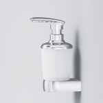 Стеклянный диспенсер для жидкого мыла с настенным держателем AM.PM Sensation A3036900 - изображение 2