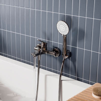 Смеситель Dill 6101 для ванны с коротким изливом (в компл. шланг и лейка 3-функц) - изображение 1 Смеситель Dill 6101 для ванны с коротким изливом (в компл. шланг и лейка 3-функц) - изображение 1